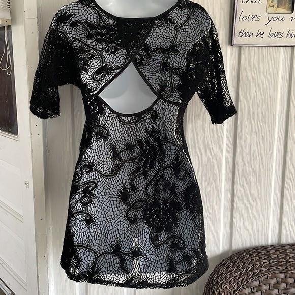 Eyelet Embroidery Tops - Picture 2 of 5